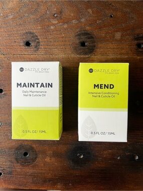 NWT - Dazzle Dry - Maintain & Mend Nail Cuticle Oils - Droppers included